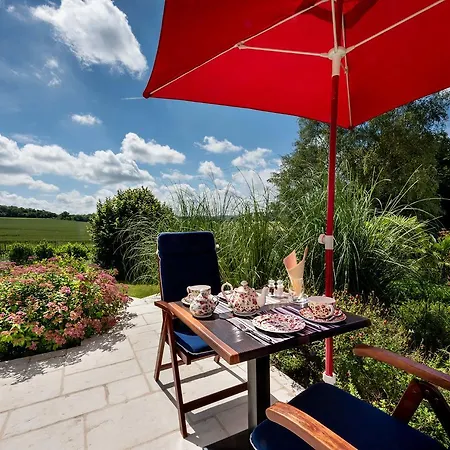 Domaine Du Bois Des Anges 4* Germigny-l'Eveque
